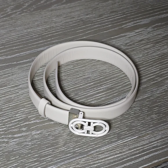 Salvatore Ferragamo | Accessories | Ferragamosalvatore  display picture 3